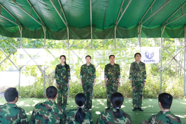 四季体育官网_四季体育_网站首页登录注册新能源_厚积薄发_赢胜2021(图3)