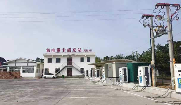【重卡电动先锋】四季体育官网_四季体育_网站首页登录注册300-400kW重卡充电桩：亮点与应用典范(图6)